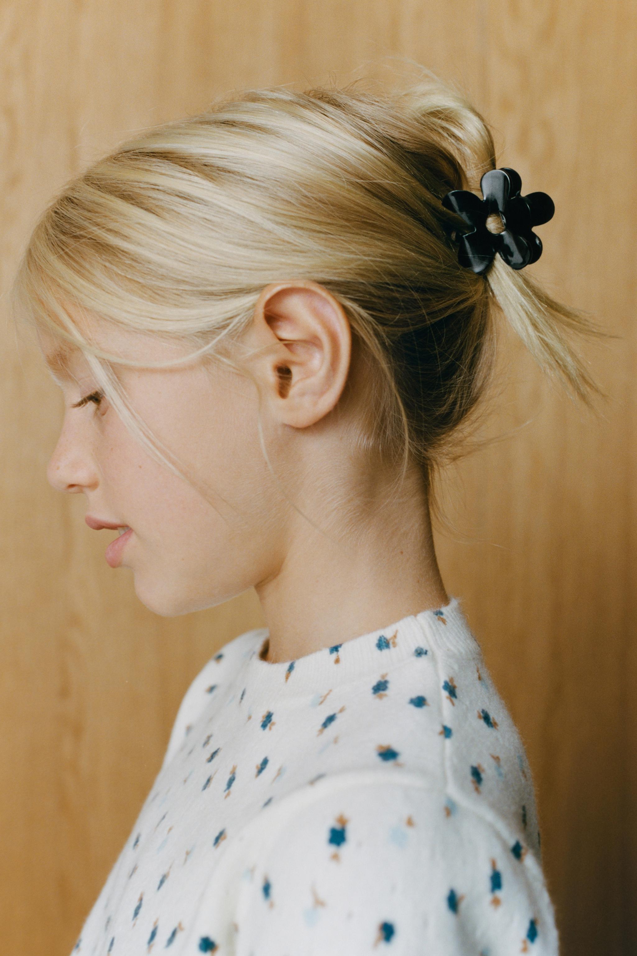 PACK OF THREE FLOWER HAIR CLIPS